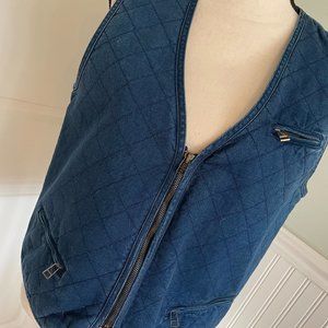Vintage 1990's London Fog blue denim lined quilted unisex vest medium
